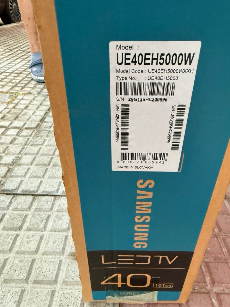 TV LED Samsung 40 Sin Abrir afbeelding 7