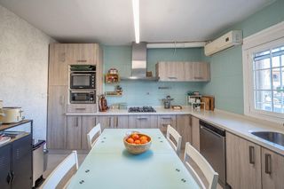 Casa adosada en venta en Zubia (La)