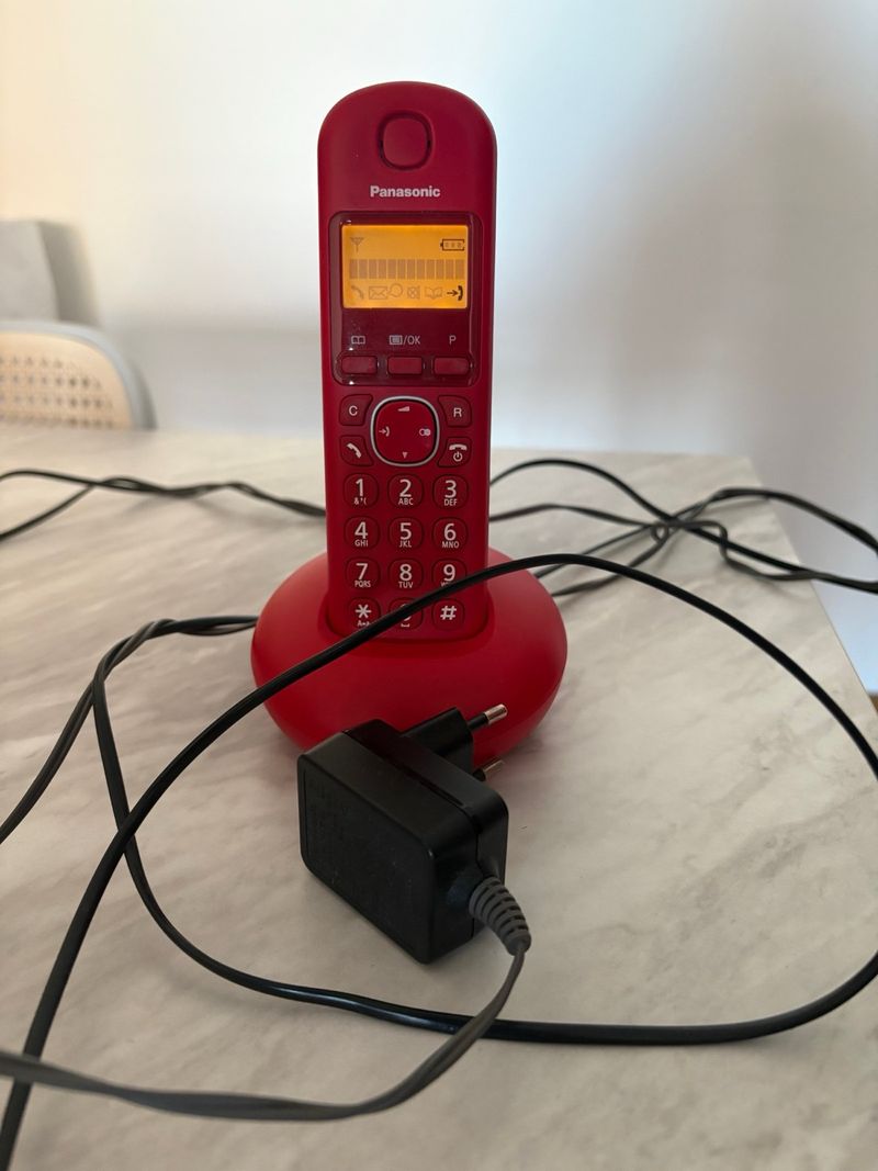 Teléfono Inalámbrico Panasonic Rojo