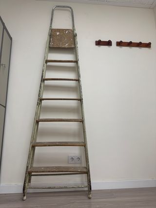 Escalera metálica y madera 160cm