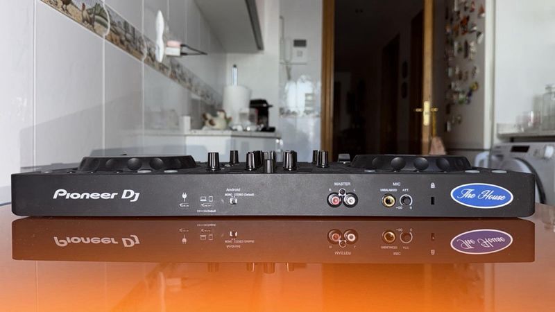 Controlador DJ Pioneer DDJ-FLX4 afbeelding 3