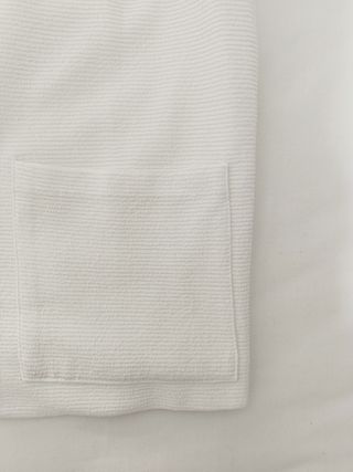 Chaqueta corta blanca Mango