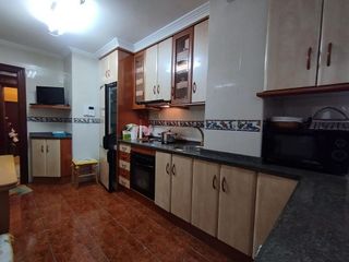 Piso en alquiler en El Polígono en Gijón