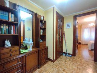 Piso en alquiler en El Polígono en Gijón