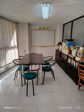 Oficina en venta en Piscinas en Villarreal