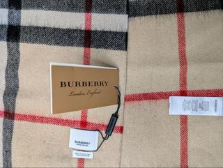 Bufanda Burberry Clásica Check Beige