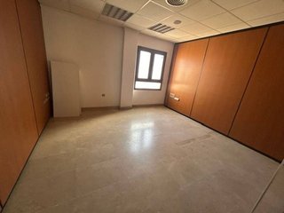 Oficina en venta en Pabellón - Estación - El Corte Inglés en Ejido (El)