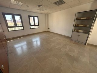 Oficina en venta en Pabellón - Estación - El Corte Inglés en Ejido (El)