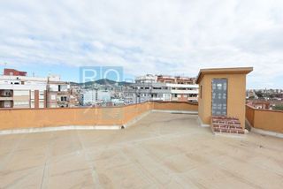 Local comercial en venta en Centre en Hospitalet de Llobregat, L´