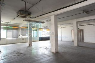 Local comercial en venta en Centre en Hospitalet de Llobregat, L´
