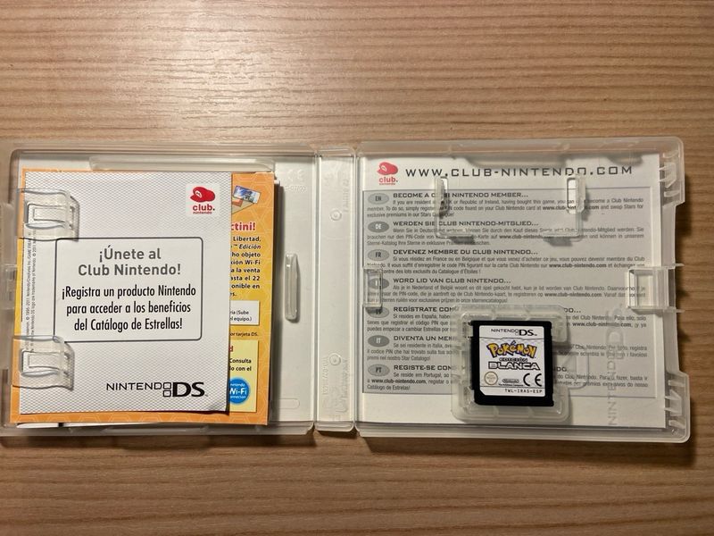 Nintendo DS Pokemon Edición Blanca completo afbeelding 3