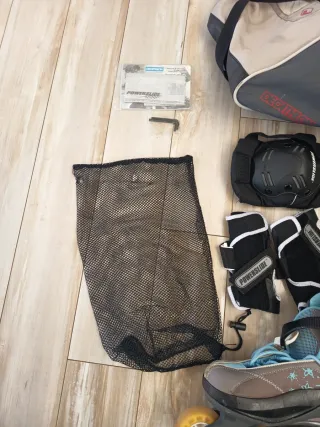 Patines en línea de la talla 38 y protecciones