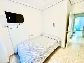 Alquilo habitación Pino Montano