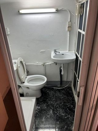 Local comercial en venta en Vilapicina i la Torre Llobeta en Barcelona