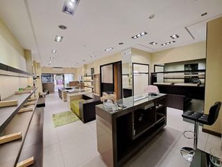 Local comercial en alquiler en Ayuntamiento - Centro en Alzira