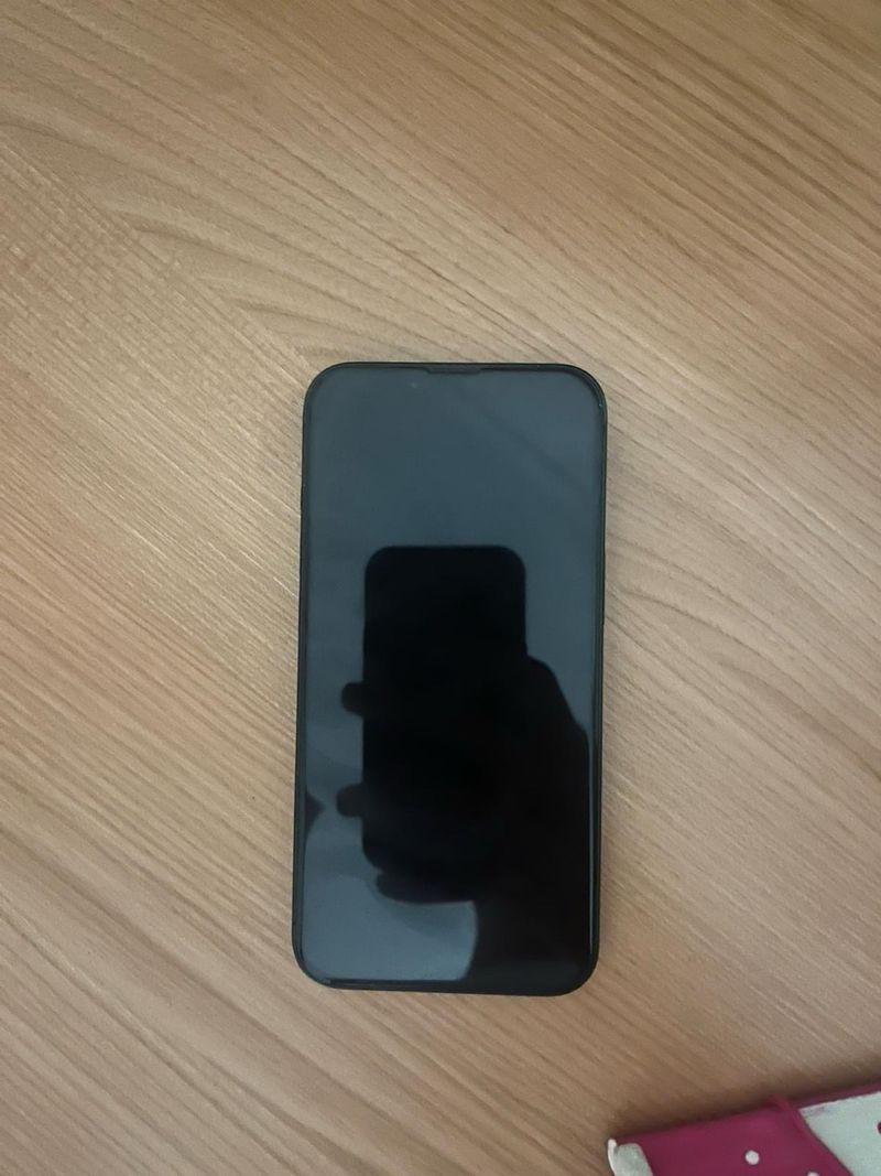 iPhone 13 Verde afbeelding 3