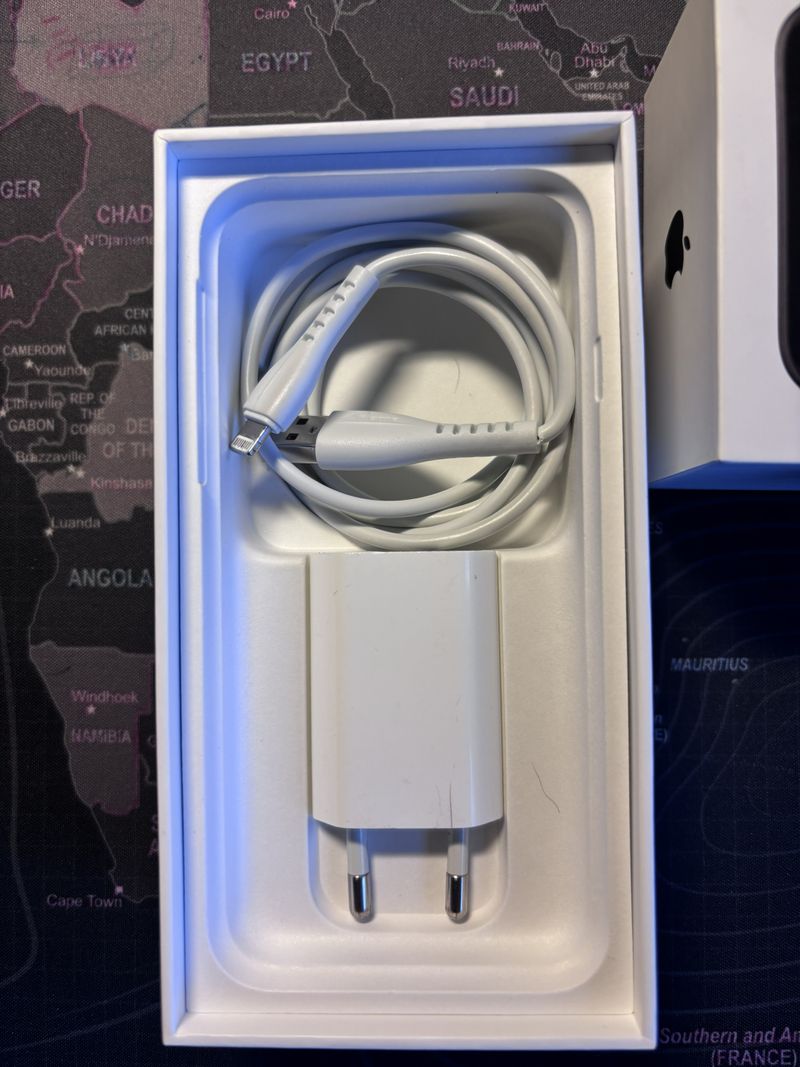 iPhone XR 64GB Negro afbeelding 2