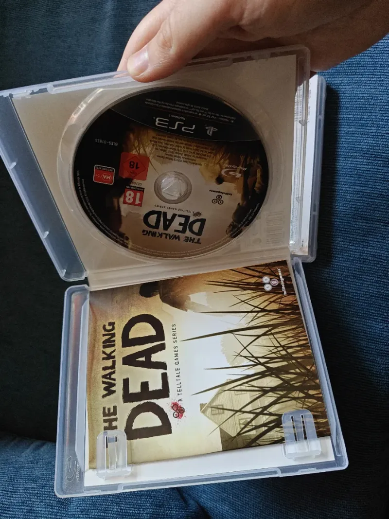 Pack The Walking Dead PS3 impolutos afbeelding 3