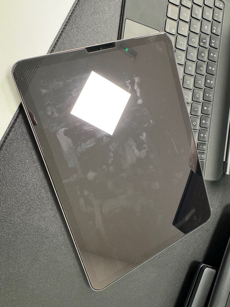 iPad Air 4 64GB + Teclado + Pencil afbeelding 4