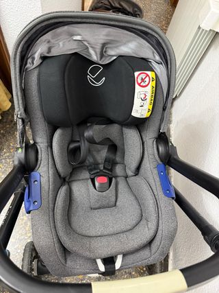 Carrito, silla + capazo de la marca Jane. 3 en 1