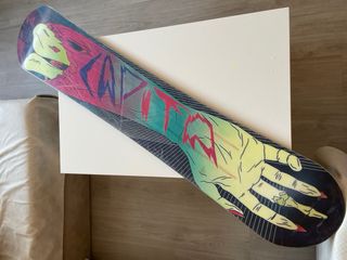 Tabla Snowboard Capita Horroscope 151