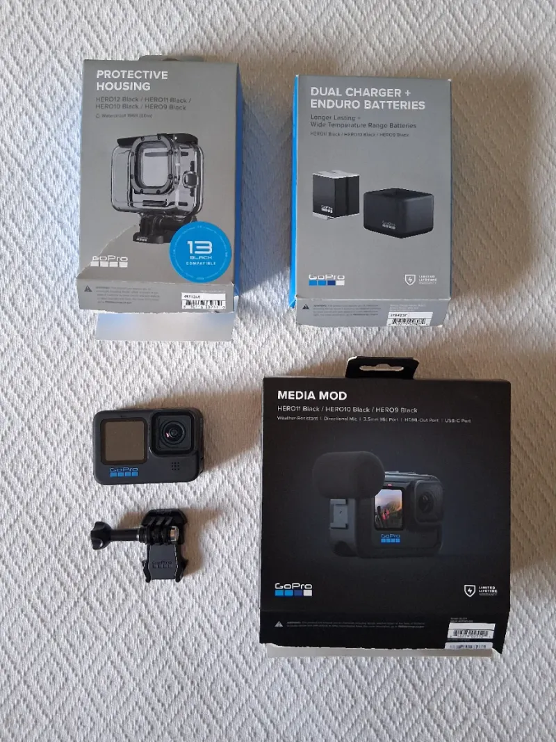 GoPro HERO10 Black + Accesorios