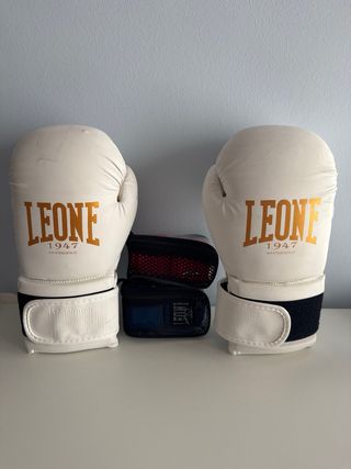 Guantes Boxeo Leone 16oz + 2 Vendas 4.5M