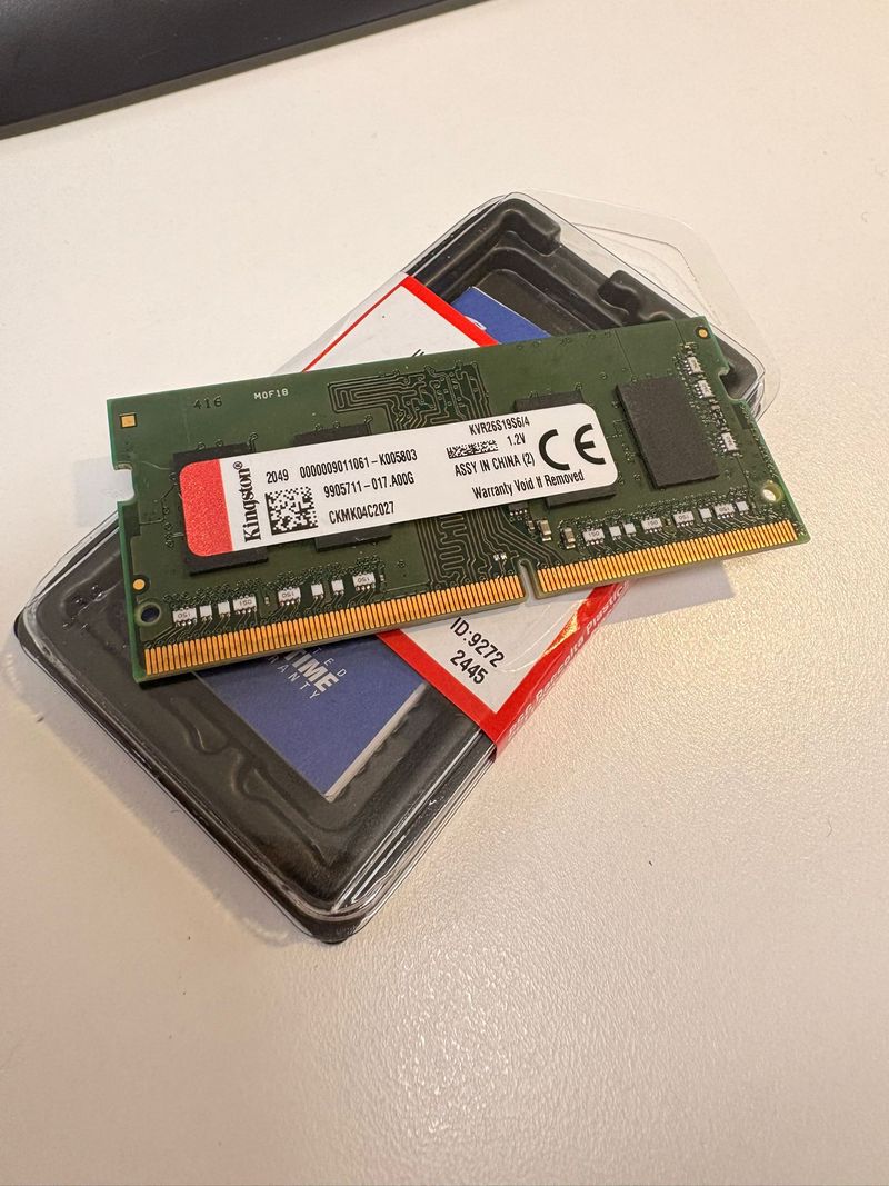 RAM 4GB DDR4 2666 SODIMM Kingston KVR26S19S6/4