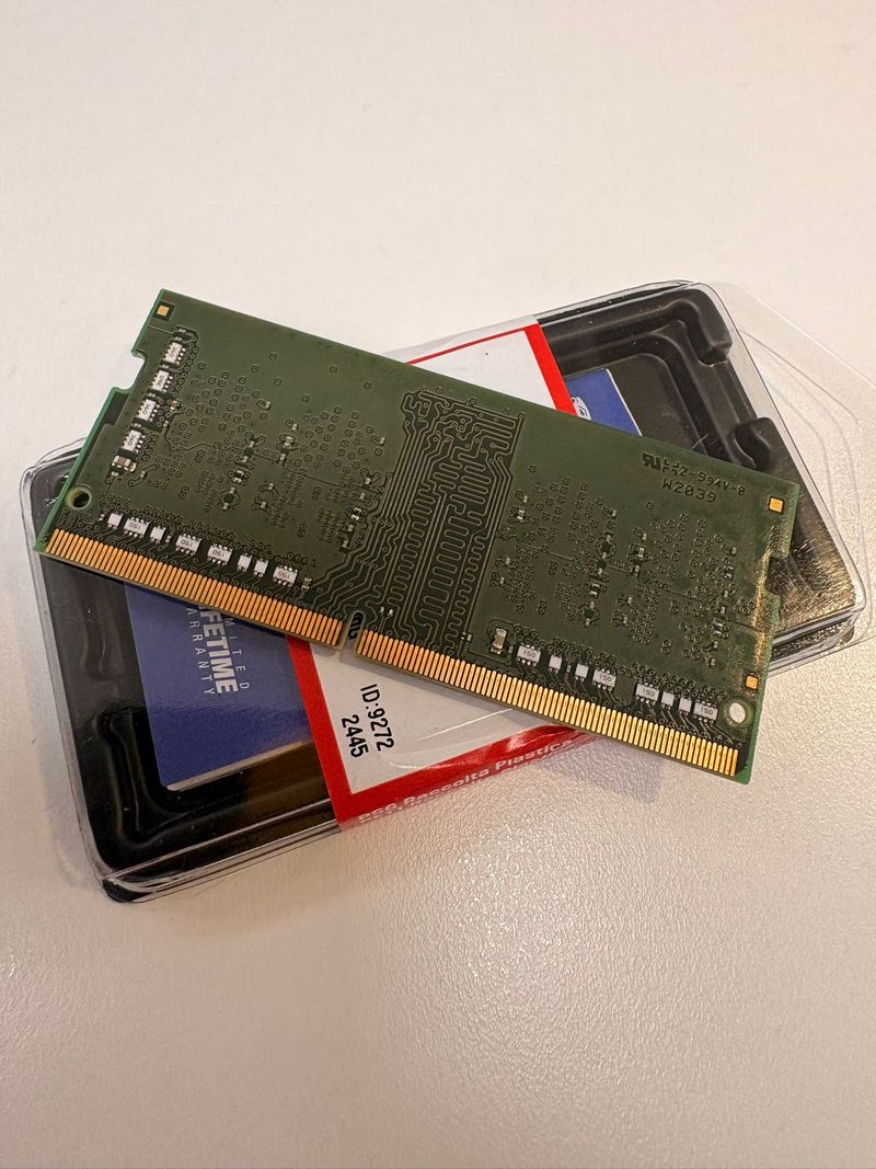 RAM 4GB DDR4 2666 SODIMM Kingston KVR26S19S6/4 afbeelding 2
