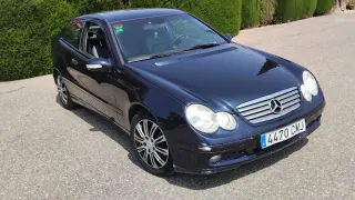 Mercedes-Benz Clase C 2004