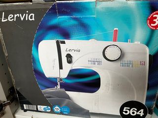 Máquina de coser Lervia 564