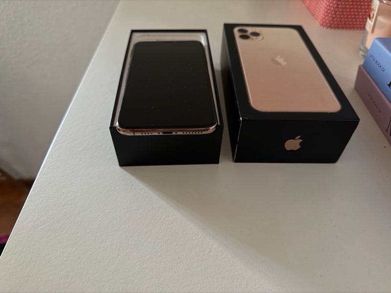 iPhone 11 Pro Max Dorado 256 GB | Impecable afbeelding 3