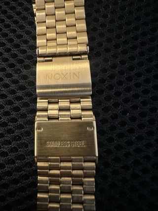 Reloj Nixon Dorado