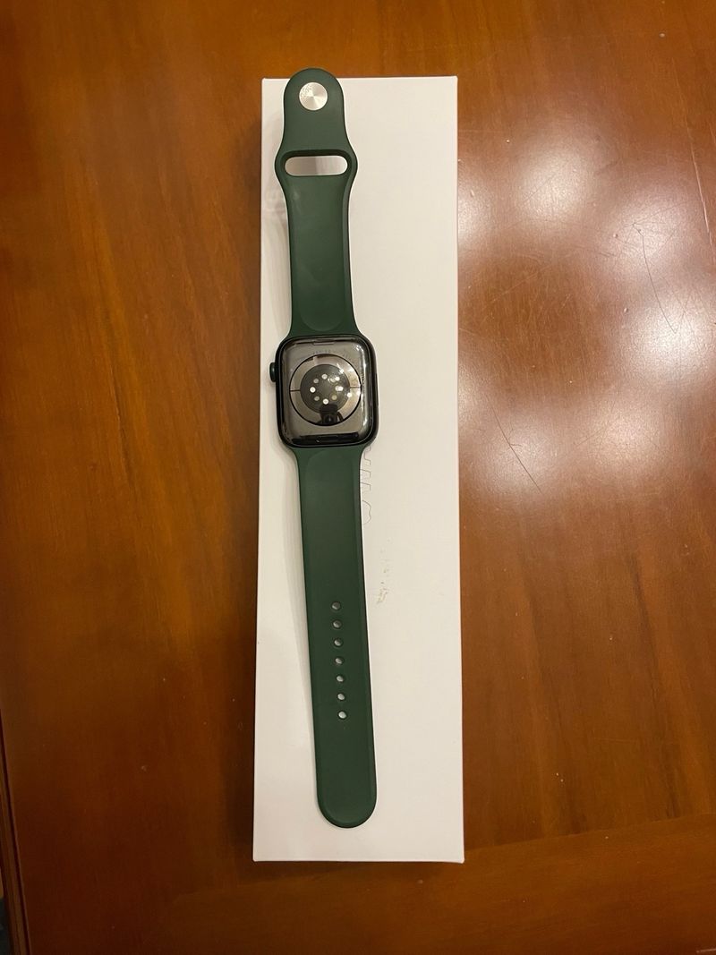 Apple Watch Serie 7 Verde 45mm afbeelding 2