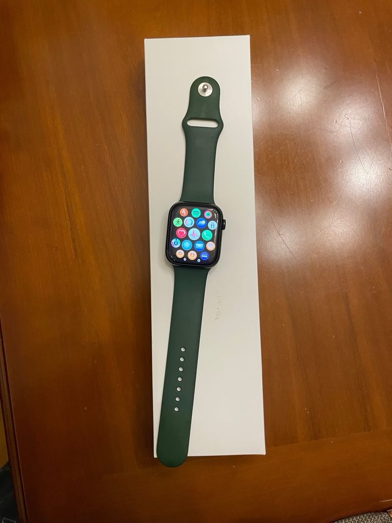 Apple Watch Serie 7 Verde 45mm afbeelding 3