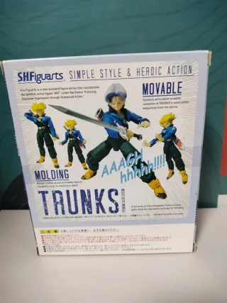 SH Figuarts Trunks Bandai V1