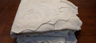 Coperta antica con trina