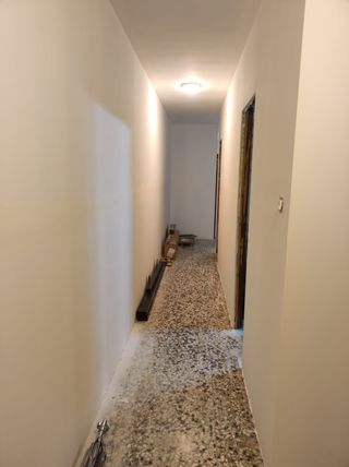 Piso 4 habitaciones dobles y dos baños.