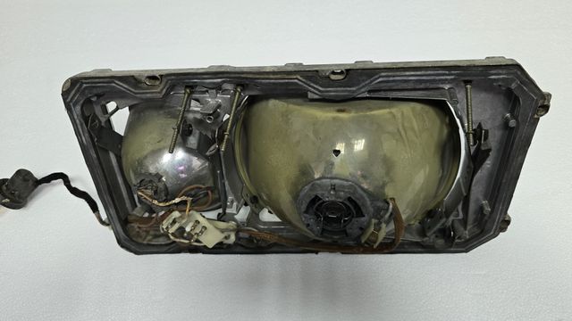Faro Delantero Izquierdo Mercedes-Benz W116