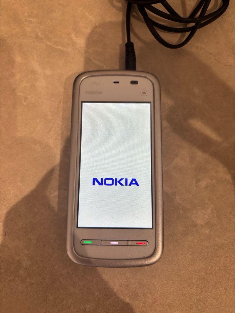 Nokia 5230 Gris y Blanco afbeelding 5