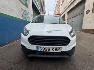 Ford E-Transit Courier 2017