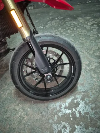 Neumáticos Pirelli 120/70-17 + 160/60-17