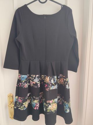 Vestido negro estampado floral talla 40