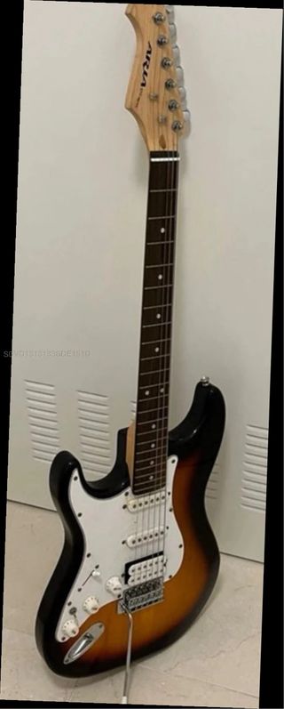 Guitarra Eléctrica Aria Sunburst