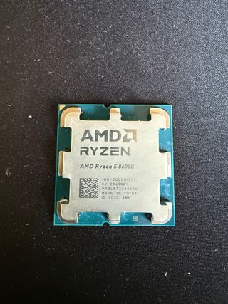 AMD Ryzen 5 8600G