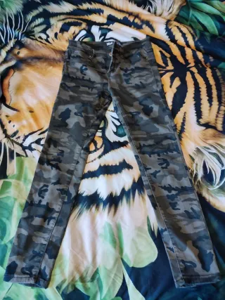 Pantalón militar camuflaje talla S