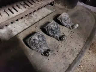 Preciosa chimenea antigua Hergóm. Llar de foc