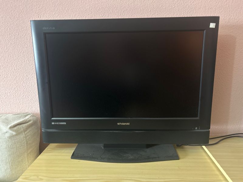 Televisor Polaroid Negro