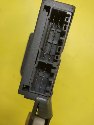 BOTONERA ELEVALUNAS ELECTRICOS ALFA 147