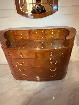 Camera da letto completa in legno pregiato